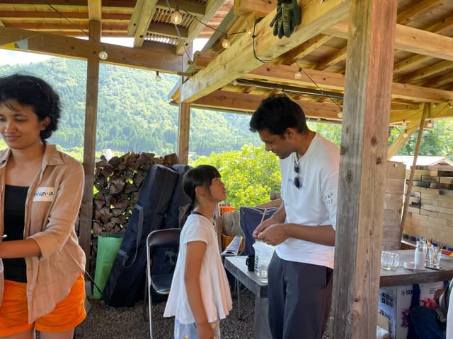 現地語あいさつの追加写真